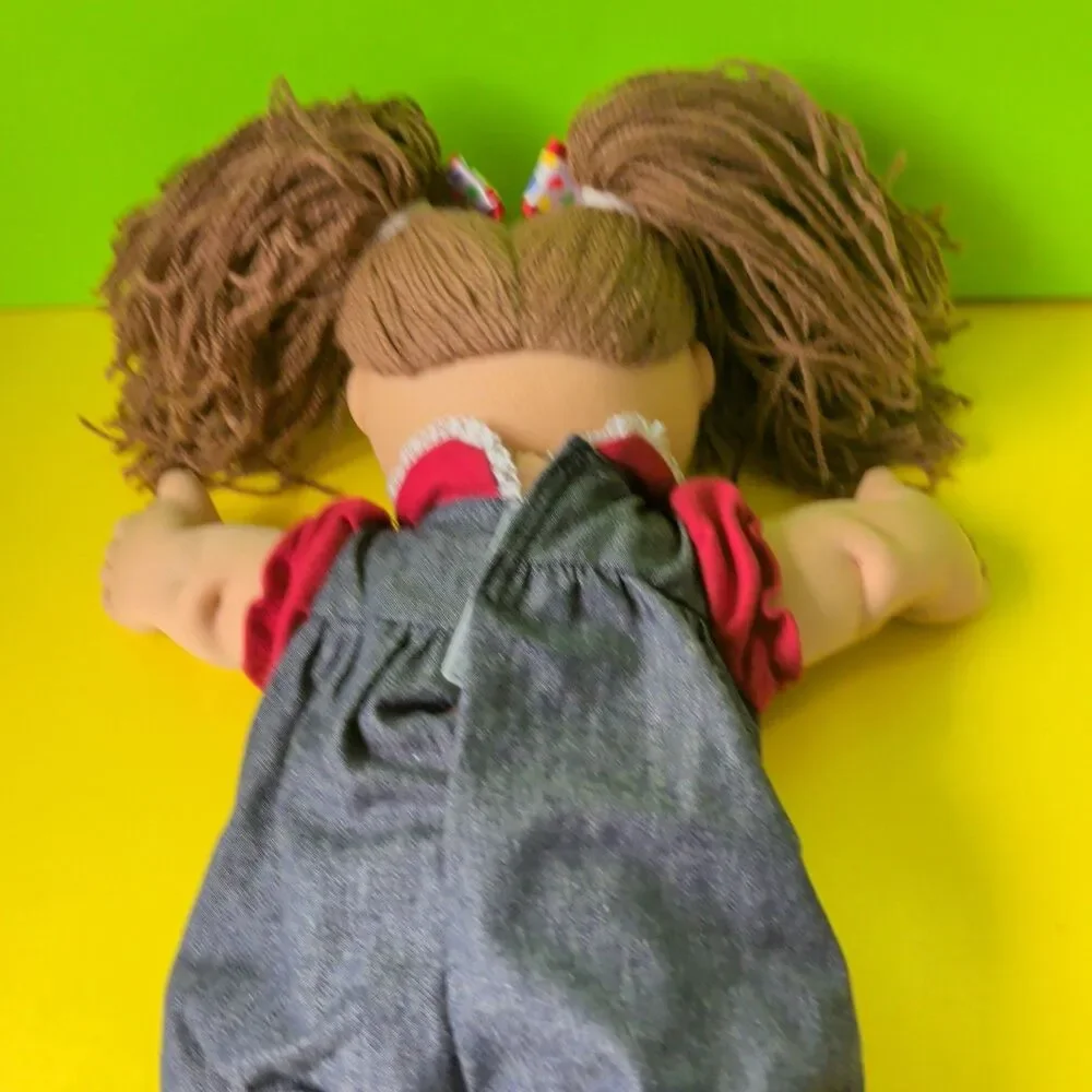 Cabbage Patch Kids 2004 PA-3 Doll Brown eyes Brown Hair W/Outfit play along pa-3